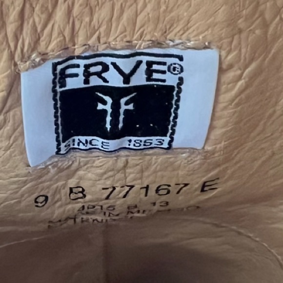 Frye Women's Melissa Button Leather Tall Riding Boots Black Size 9B - Picture 7 of 8